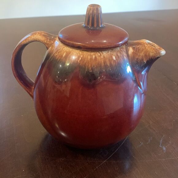 Vintage HP & Co. brown drip, glazed teapot - Picture 1 of 9